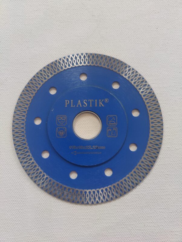 Sisteme profesionale nivelare gresie – PLASTIK COMPONENTS