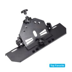 Dispozitiv adaptor pentru taiere la 45 de grade cu polizor unghiular.