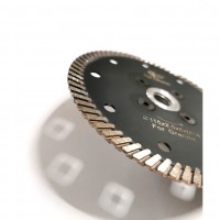 Sisteme profesionale nivelare gresie – PLASTIK COMPONENTS